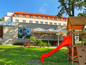 Hotel Parkhotel HLUBOKÁ